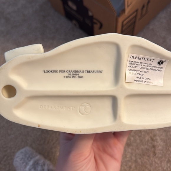 Snowbabies: “Looking for Grandmas Treasures” - Picture 5 of 5